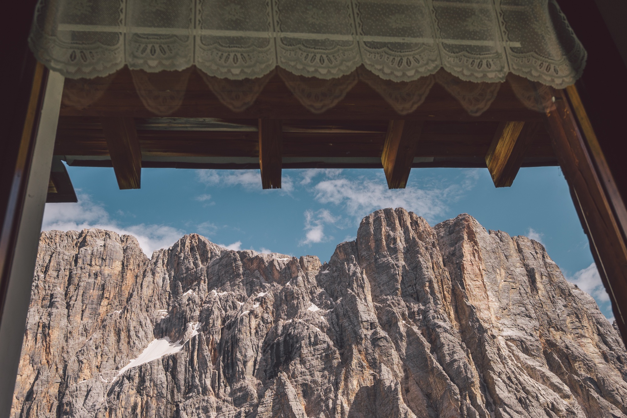 rifugios in the dolomites